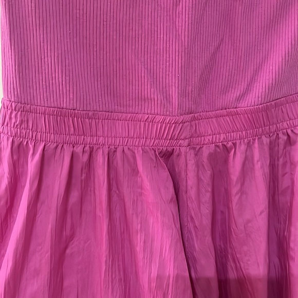 Gap Maxi Dress - Picture 2 of 4